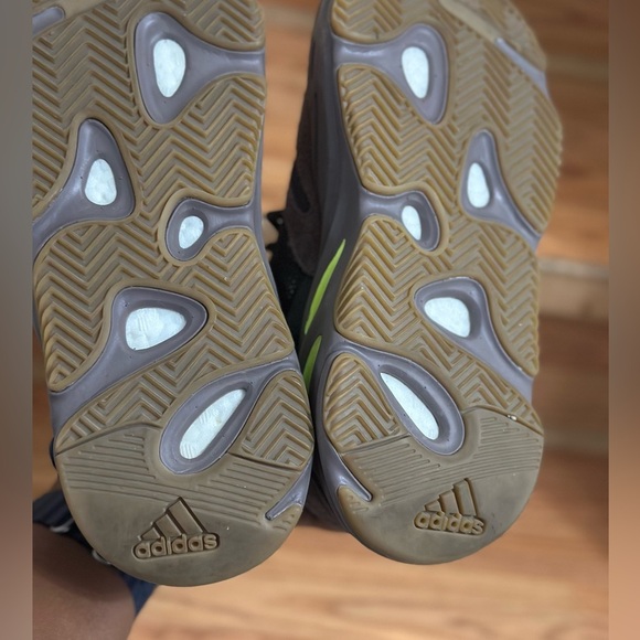 Yeezy Boost 70 Mauve Men’s Size 6 Sneakers - Picture 14 of 16